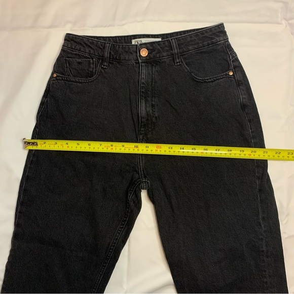 ZARA Mom Fit Jeans Sz US 8/ Eur 40 - Picture 7 of 8